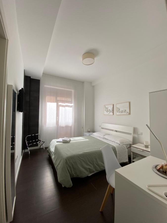 Domus Corso Umberto 18 B&B Pescara Eksteriør bilde