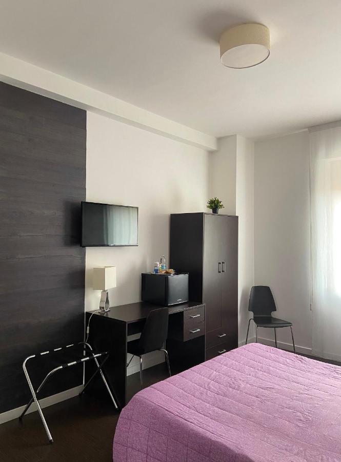 Domus Corso Umberto 18 B&B Pescara Eksteriør bilde